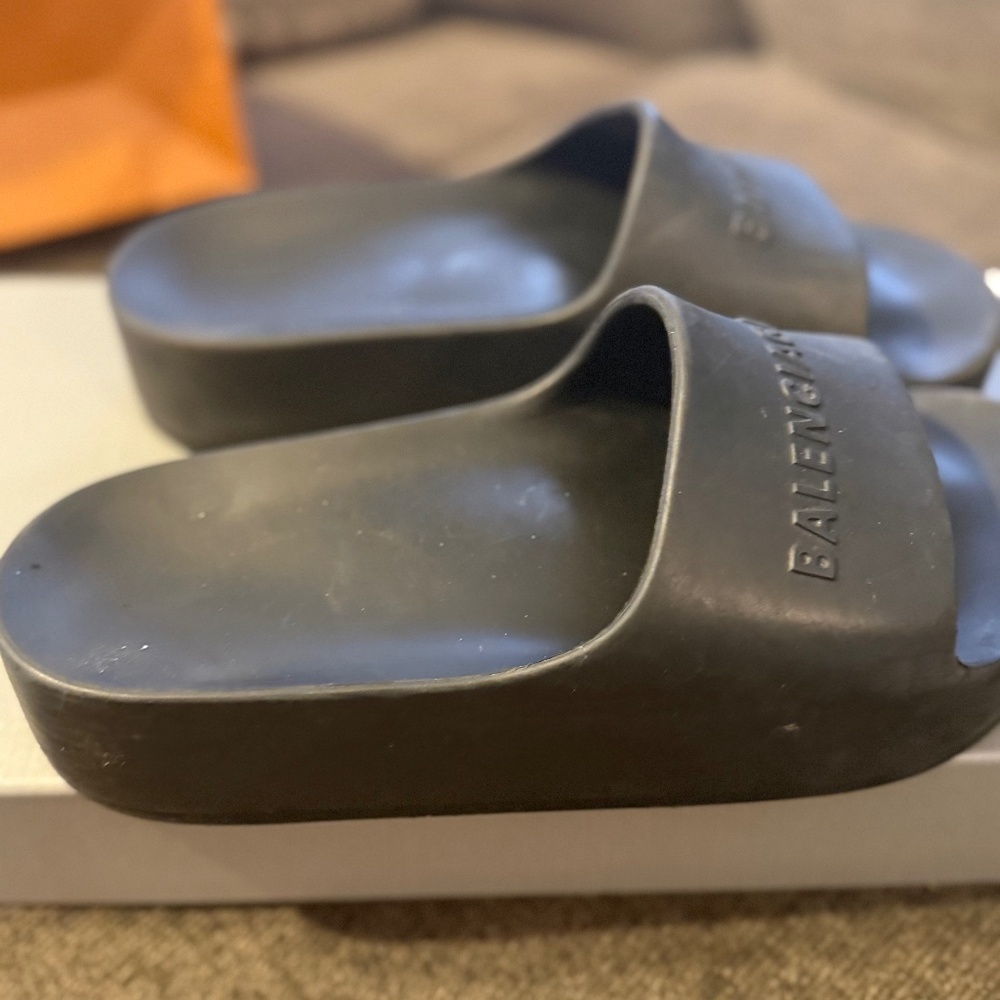 Balenciaga slides